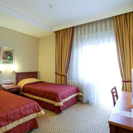 Sefa 2 Hotel 3*